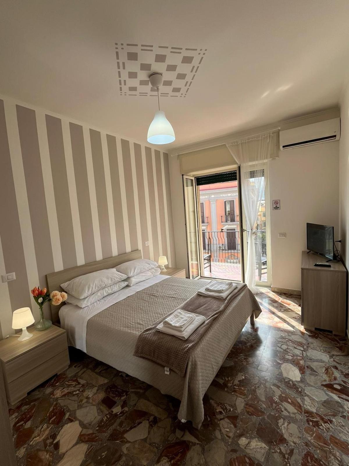 Panorama House Da Tony Apartment Наполи Екстериор снимка