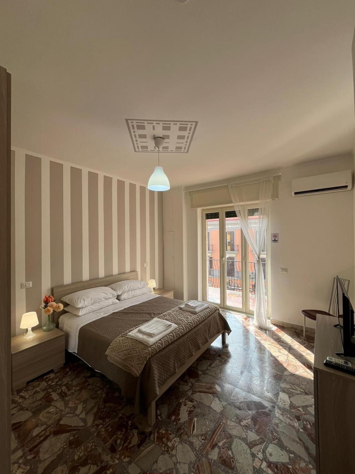Panorama House Da Tony Apartment Наполи Екстериор снимка